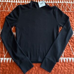 Mock-Neck Cropped Henley